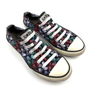 Converse All Stars low top black heart print slip-on sneakers size 7